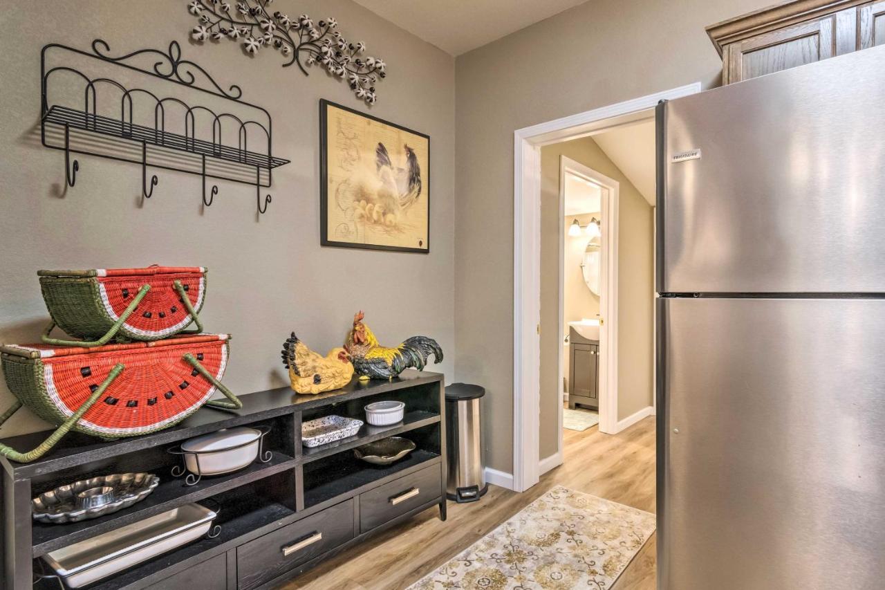 Remodeled Downtown Hot Springs Home With Porch Eksteriør bilde