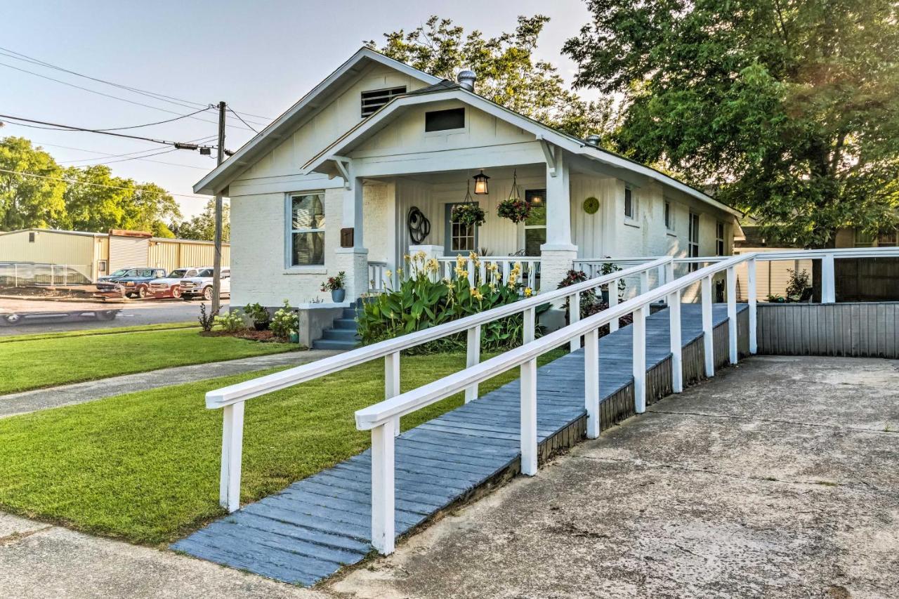 Remodeled Downtown Hot Springs Home With Porch Eksteriør bilde